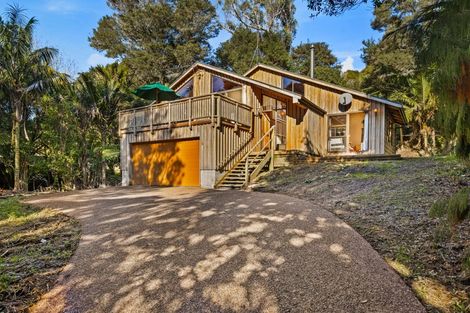 Photo of property in 21a Western Road, Laingholm, Auckland, 0604