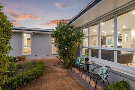 Photo of property in 171 Cashmere Road, Hoon Hay, Christchurch, 8025