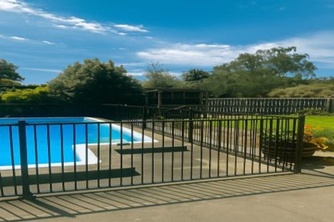 Photo of property in 85 Park Road, Carterton, 5713