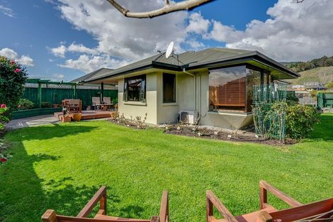 Photo of property in 76 Kingsford Drive, Stoke, Nelson, 7011