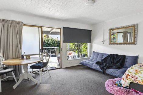 Photo of property in 161 Karewa Parade, Papamoa Beach, Papamoa, 3118