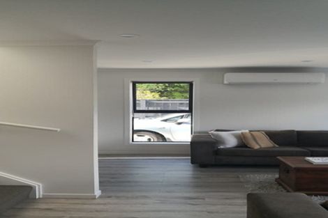 Photo of property in 124b Cambridge Terrace, Fairfield, Lower Hutt, 5011