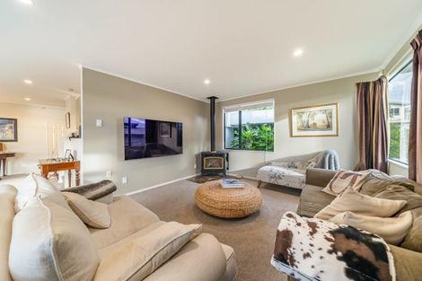 Photo of property in 5 Bowsprit Way, Whitby, Porirua, 5024