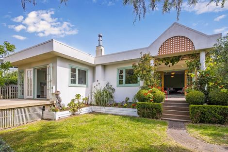 Photo of property in 42 Poplar Avenue, Raumati South, Paraparaumu, 5032