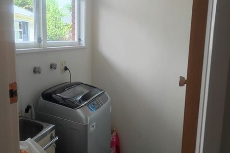 Photo of property in 6 Robert Grigg Place, Hamilton East, Hamilton, 3216