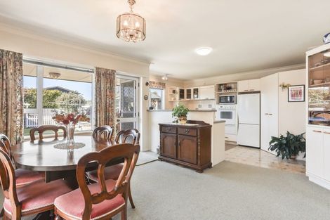 Photo of property in 4 Keldon Avenue, Rangiora, 7400