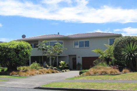 Photo of property in 27 Stella Drive, Clarks Beach, 2122