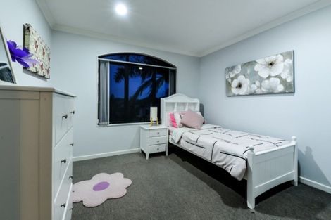 Photo of property in 2 Gracefield Place, Huntington, Hamilton, 3210