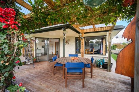 Photo of property in 1 Rose Place, Awapuni, Palmerston North, 4412