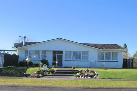 Photo of property in 48 Hooker Avenue, Chedworth, Hamilton, 3210