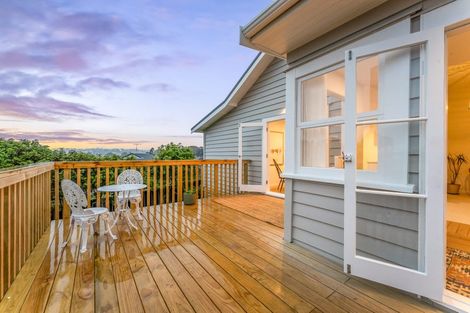 Photo of property in 24 Jean Place, Stanmore Bay, Whangaparaoa, 0932