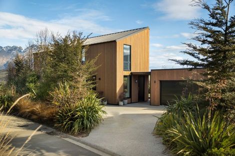 Photo of property in 3 Torridon Court, Jacks Point, Queenstown, 9371