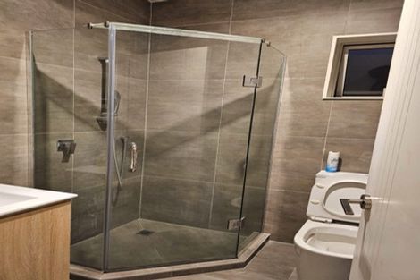 Photo of property in 16 Repehina Road, Flat Bush, Auckland, 2019