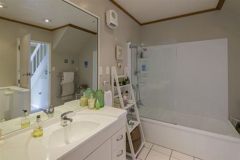 Photo of property in 11b Totara Road, Miramar, Wellington, 6022