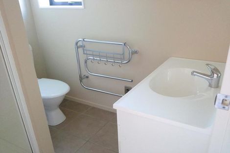 Photo of property in 3 Manuka Place, Whalers Gate, New Plymouth, 4310