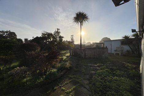 Photo of property in 8 Kuaka Place, Castlecliff, Whanganui, 4501