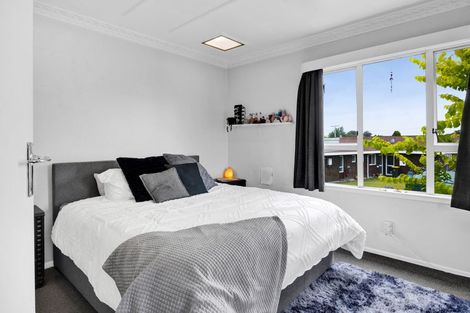 Photo of property in 14 Dives Avenue, Hawera, 4610