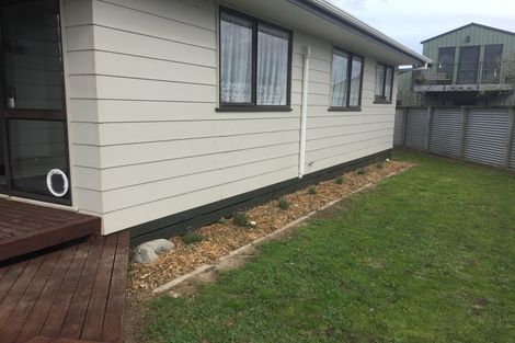 Photo of property in 74 New York Street, Martinborough, 5711