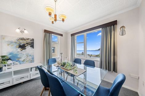 Photo of property in 81 Breaker Bay Road, Breaker Bay, Wellington, 6022