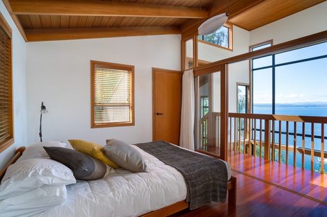 Photo of property in 836 Wily Terrace, Acacia Bay, Taupo, 3330