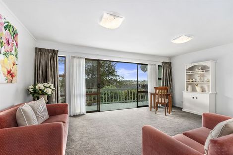 Photo of property in 1/67 Browns Bay Road, Browns Bay, Auckland, 0630