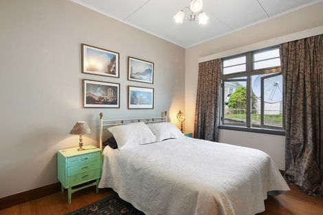 Photo of property in 129 Waimea Road, Nelson South, Nelson, 7010