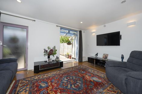 Photo of property in 5/46 West View Road, Westmere, Auckland, 1022