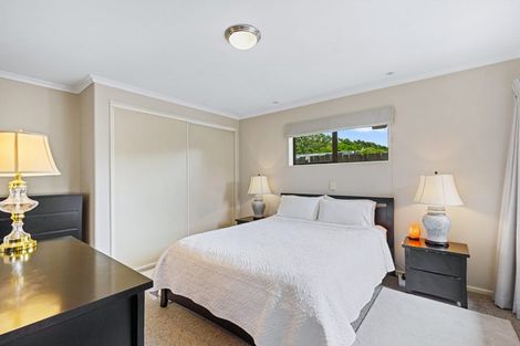 Photo of property in 6 Mcleod Place, Papamoa Beach, Papamoa, 3118