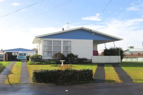 Photo of property in 19 Cricket Place, Melville, Hamilton, 3206