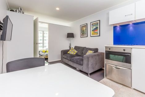 Photo of property in 8 Bankside Road, Silverdale, 0932