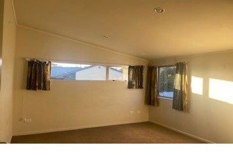 Photo of property in 64e Sheridan Terrace, Johnsonville, Wellington, 6037