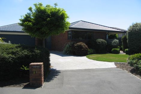 Photo of property in 11 Ridgewood Place, Shirley, Christchurch, 8061