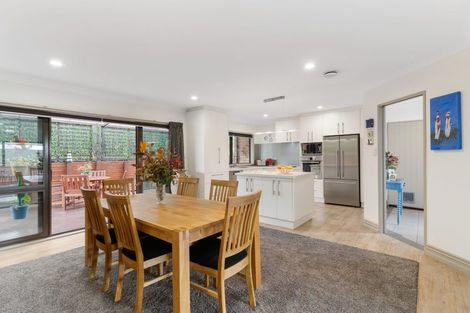 Photo of property in 53 Chesterfield Way, Orewa, 0931