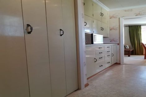 Photo of property in 219 Cambridge Terrace, Naenae, Lower Hutt, 5011