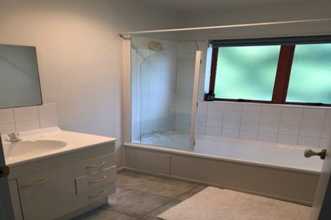 Photo of property in 3/51 Archers Road, Hillcrest, Auckland, 0629