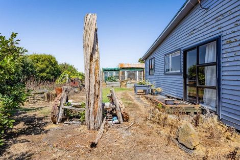 Photo of property in 40 Young Road, Opunake, 4682