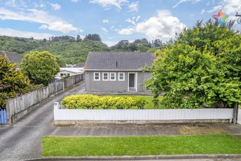 Photo of property in 33 Milne Crescent, Taita, Lower Hutt, 5011