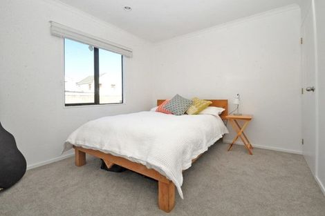 Photo of property in 18 Blumhardt Place, Avondale, Auckland, 1026