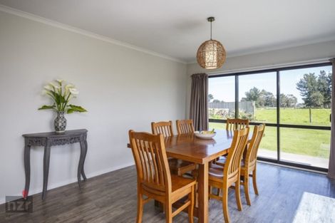 Photo of property in 135 Hansens Line, Newbury, Palmerston North, 4475