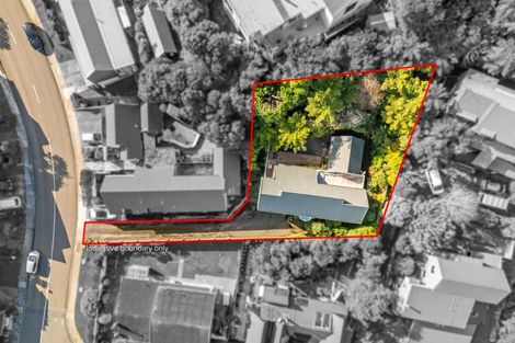 Photo of property in 42 Amapur Drive, Khandallah, Wellington, 6035