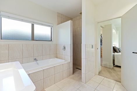 Photo of property in 164b Oceanbeach Road, Mount Maunganui, 3116