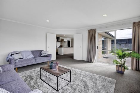 Photo of property in 11 Rawiri Drive, Bell Block, New Plymouth, 4312