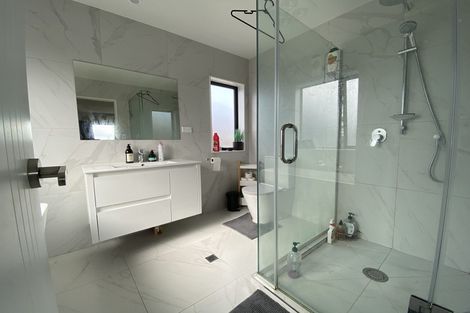 Photo of property in 146a Mcleod Road, Te Atatu South, Auckland, 0610