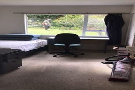 Photo of property in 12 Bruce Road, Glenfield, Auckland, 0629