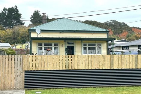 Photo of property in 33 Macdougall Avenue, Dunollie, Runanga, 7803