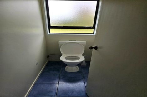 Photo of property in 23 Waitawa Place, Lynmore, Rotorua, 3010