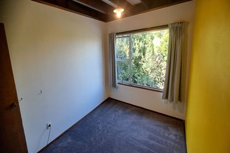 Photo of property in 2/21 Malters Place, Browns Bay, Auckland, 0630