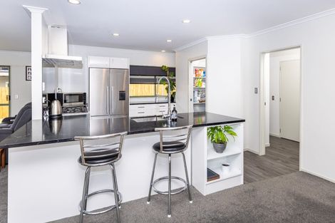 Photo of property in 49 Western Heights Drive, Western Heights, Hamilton, 3200