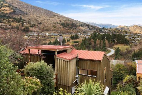 Photo of property in 16 Moonlight Track, Arthurs Point, Queenstown, 9371