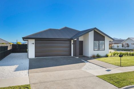 Photo of property in 2 Chapel Close, Springlands, Blenheim, 7201